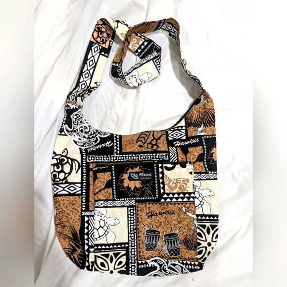 Maui Island Hawaiian Print Zipered Shoulder Crossbody Bag - Black, Brown, Cream - Picture 1 of 4